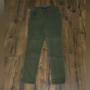 Old Navy Rockstar pants size 6